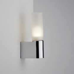 IP S1 Chrome Wall Bathroom Lamp