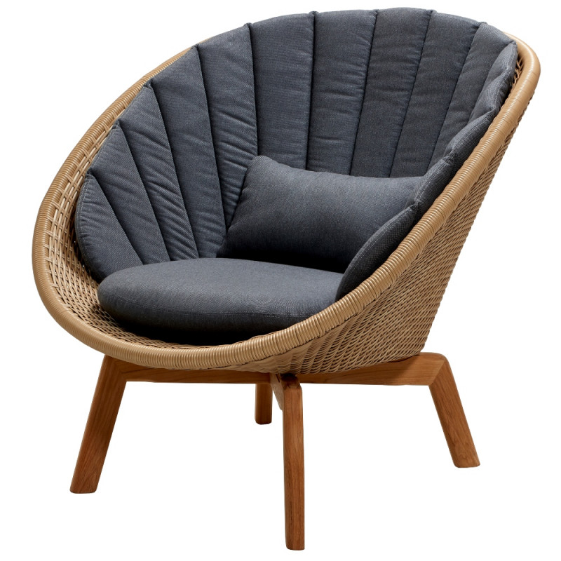 Cane-Line Peacock Outdoor Lounge Chair Weave Natural