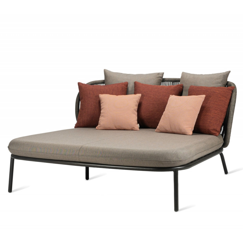 Vincent Sheppard Kodo Daybed Carbon Beige Cushion Combination