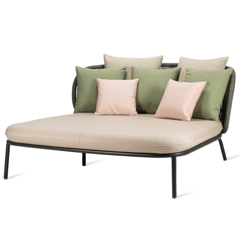 Vincent Sheppard Kodo Daybed Almond Cushion Combination