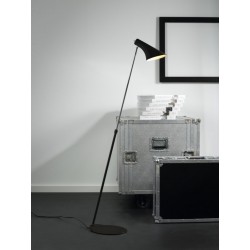 Vanilla Floor Lamp Black or White | Metal