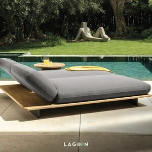 A lounging experience that feels like floating on sailing boats through the lagoon’s canals? A dream😍

Style this VENICE DOUBLE SUNBED from @talenti_outdoorliving in your garden or by the pool and sip on a cocktail as its cushions with soft lines cradle your body like clouds.
.
.
.
.
#vivalagoon #neutralhome #interiordesign #interiordesigninspo #instainteriordesign #interiordesignlondon #instainterior #vougeliving #dreamhome #homedesigns #interiordesignersofinsta #homestyle #luxuryhomes #luxuryspaces #luxuryinteriordesign #homeaccount #homeinspo #interiorideas #luxurystyling #homedesigner #sunbeds #luxurypool #decortips #pooldesign #gardeninspo #backyarddesign #luxurybackyard